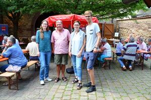 Besuch vom SPD-Kreisvorstand: Dominique Odar und Andrea Schröder-Ritzrau mit Gerhard Engelsberger und Leonard Grünberg