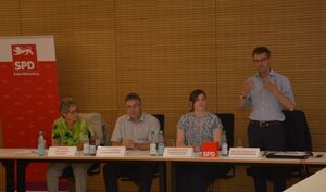 Dr. Lars Castellucci MdB, Dominique Odar (AG Migration & Vielfalt), Hans-Dieter Weis, Christiane Hütt-Berger