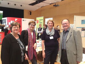 V.l.n.r. Petra Wahl und Dr. Andrea Schröder-Ritzrau, Andrea Münch, Mitarbeiterin der Stadt Walldorf, Klaus Winnes.